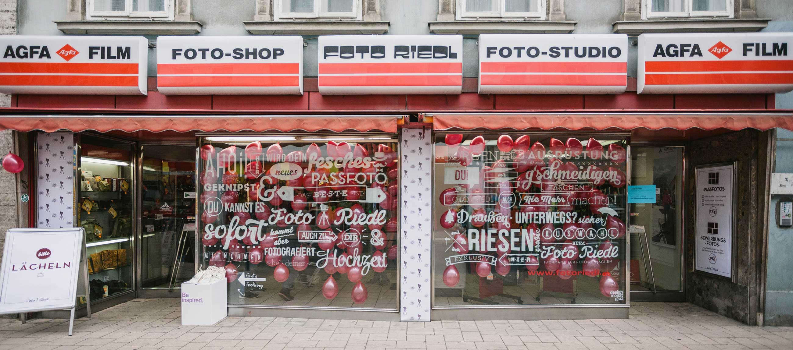 shop window of photography shop finished